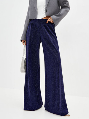 Смотреть образы с Брюки (артикул 139531373)