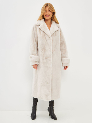 Смотреть образы с Шуба (артикул 167905174)