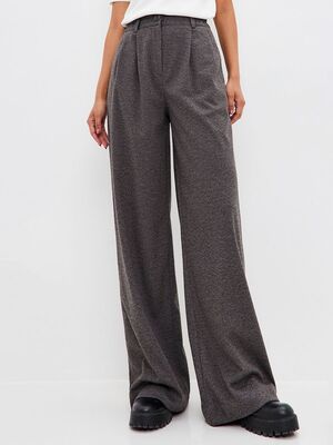 Смотреть образы с Брюки (артикул 169862822)