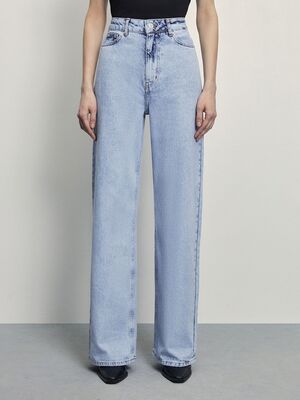 Смотреть образы с Джинсы (артикул 201443512)