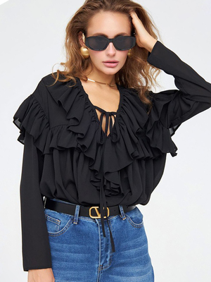 Смотреть модные образы с валберриз с Блуза (артикул 168956663)