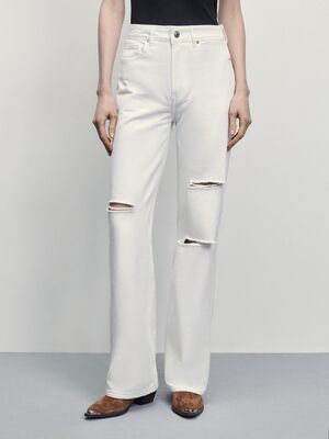 Смотреть модные образы с валберриз с Джинсы (артикул 208224035)