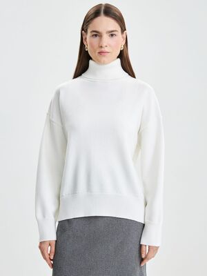 Смотреть модные образы с валберриз с Джемпер (артикул 182553642)