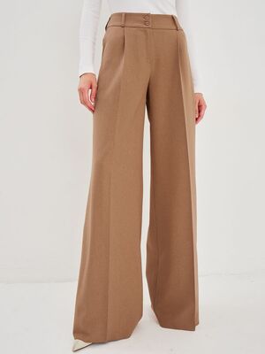 Смотреть образы с Брюки (артикул 172999266)