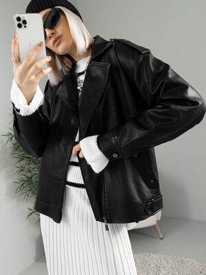 Смотреть модные образы с валберриз с Куртка (артикул 70327004)