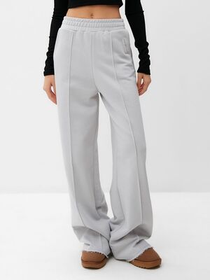 Смотреть образы с Брюки (артикул 193104193)