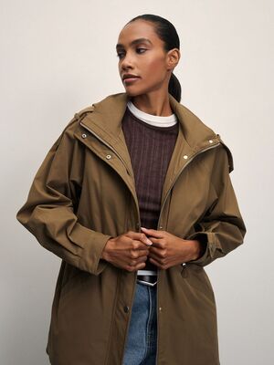 Смотреть модные образы с валберриз с Куртка (артикул 210708248)