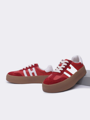 Смотреть модные образы с валберриз с Кеды (артикул 186885564)