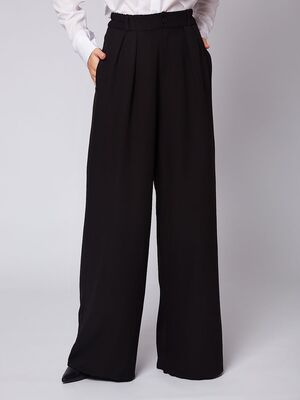 Смотреть модные образы с валберриз с Брюки (артикул 205300160)