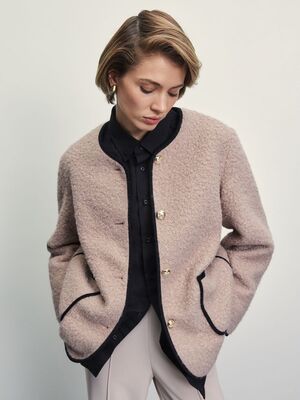 Смотреть образы с Куртка (артикул 209250578)