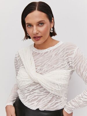 Смотреть образы с Лонгслив (артикул 208816598)