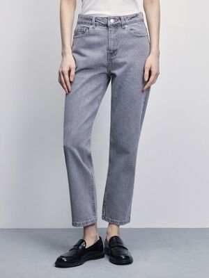 Смотреть образы с Джинсы (артикул 212381380)