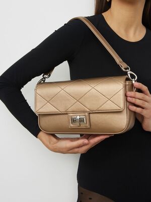 Смотреть образы с Сумка (артикул 111626165)