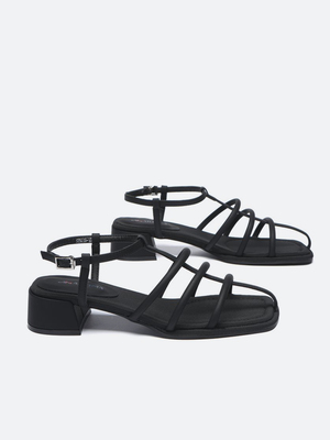 Смотреть образы с Босоножки (артикул 211607059)