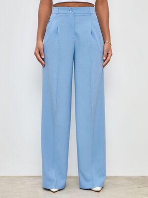 Смотреть образы с Брюки (артикул 223966634)