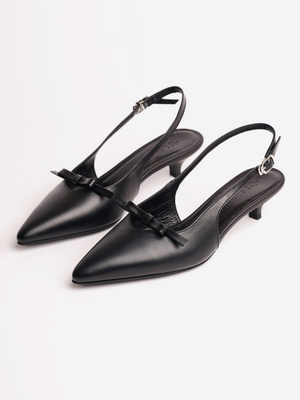 Смотреть образы с Туфли (артикул 222419061)