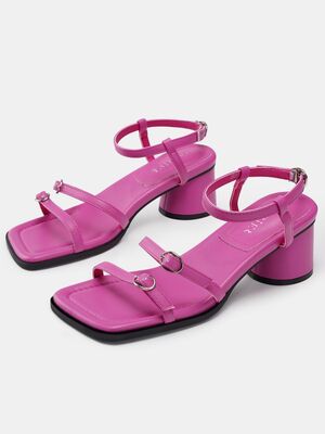 Смотреть образы с Босоножки (артикул 187975596)