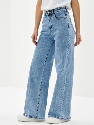 Смотреть образы с Джинсы (артикул 210039272)