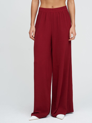 Смотреть модные образы с валберриз с Брюки (артикул 221438747)