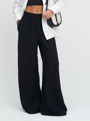 Смотреть образы с Брюки (артикул 221438750)