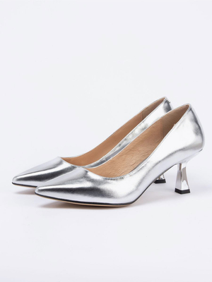 Смотреть образы с Туфли (артикул 224634522)