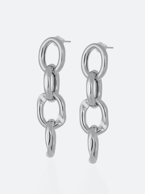 Смотреть модные образы с валберриз с Серьги (артикул 33188052)