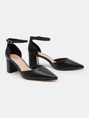 Смотреть образы с Туфли (артикул 220487757)