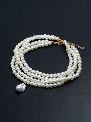 Смотреть модные образы с валберриз с Чокер (артикул 158486373)