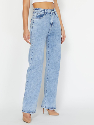 Смотреть образы с Джинсы (артикул 203574098)