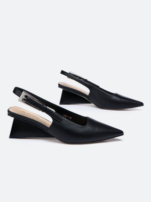 Смотреть образы с Туфли (артикул 228636504)