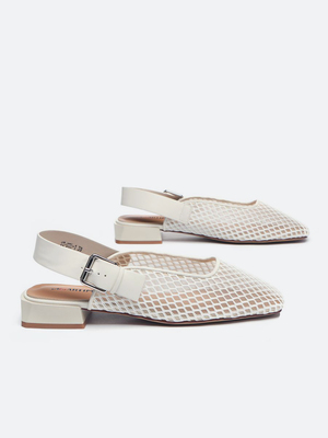 Смотреть образы с Туфли (артикул 228636513)