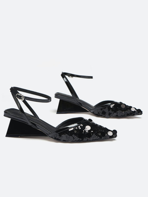 Смотреть модные образы с валберриз с Туфли (артикул 232968416)