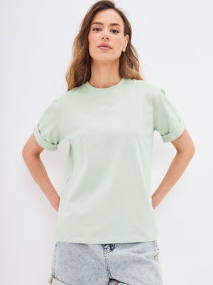 Смотреть образы с Футболка (артикул 140434980)