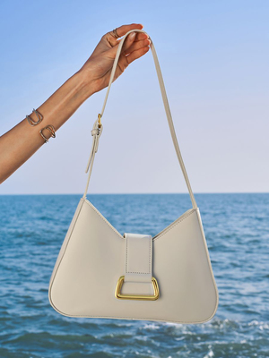 Смотреть образы с Сумка (артикул 225150018)