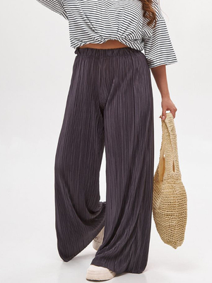 Смотреть образы с Брюки (артикул 230017220)