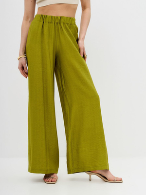 Смотреть модные образы с валберриз с Брюки (артикул 216302835)