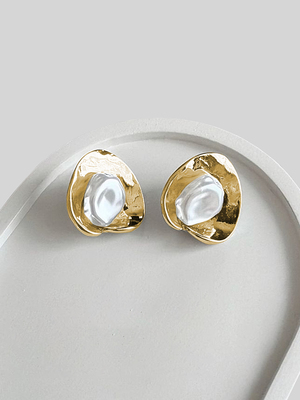 Смотреть модные образы с валберриз с Серьги (артикул 225021211)