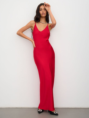 Смотреть образы с Платье (артикул 195441145)