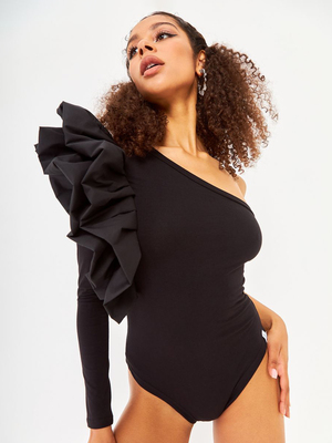 Смотреть модные образы с валберриз с Боди (артикул 67127532)