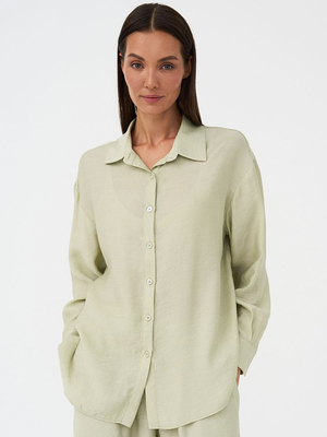 Смотреть модные образы с валберриз с Рубашка (артикул 142687217)