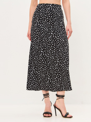 Смотреть образы с Юбка (артикул 237580630)