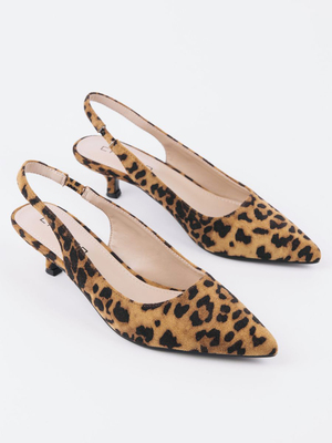 Смотреть модные образы с валберриз с Туфли (артикул 238640720)