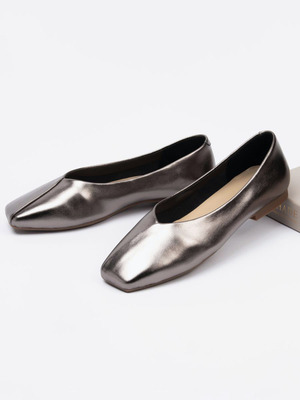 Смотреть образы с Туфли (артикул 241044147)