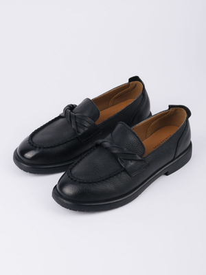 Смотреть модные образы с валберриз с Лоферы (артикул 239450225)