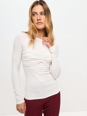 Смотреть образы с Лонгслив (артикул 220770714)