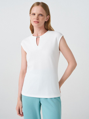 Смотреть образы с Джемпер (артикул 239299232)