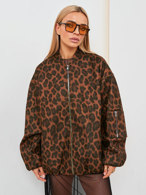 Смотреть модные образы с валберриз с Бомбер (артикул 223585905)