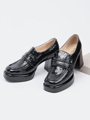 Смотреть модные образы с валберриз с Туфли (артикул 241501682)