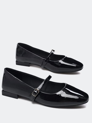 Смотреть модные образы с валберриз с Туфли (артикул 191811848)