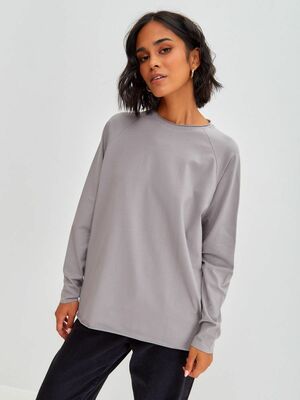 Смотреть модные образы с валберриз с Лонгслив (артикул 96175930)